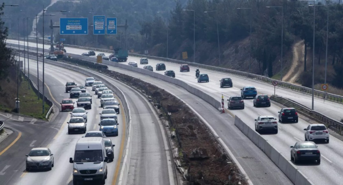 Νέα Οδός: Κυκλοφοριακές ρυθμίσεις στον ΑΘΕ λόγω ασφαλτικών εργασιών