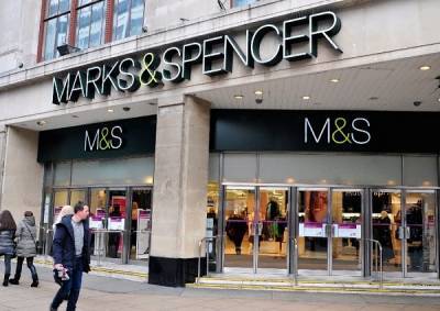 Περικοπές 950 θέσεων εργασίας σχεδιάζει η Marks &amp; Spencer