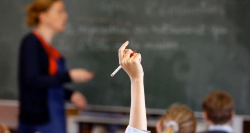«Λαιμητόμος» για τους εκπαιδευτικούς το πολυνομοσχέδιο