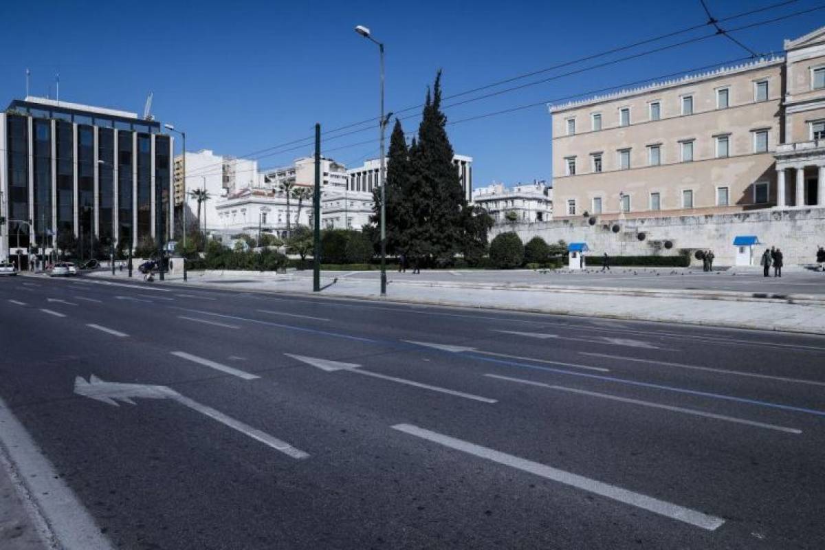 Πανελλαδικό αυστηρό lockdown 15 ημερών προτείνουν οι λοιμωξιολόγοι (vids)