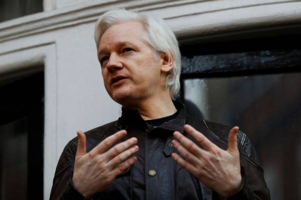 WikiLeaks: Δικαστήριο του Ισημερινού αποφάσισε αφαίρεση υπηκοότητας του Ασάνζ
