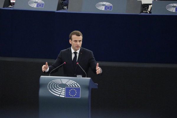 Μακρόν: Δεν θέλω να είμαι μέρος μίας γενιάς υπνοβατών