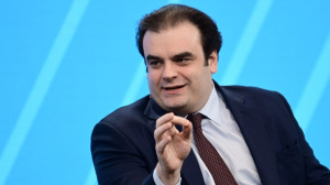 Πιερρακάκης για Προσωπικό Αριθμό: Το κράτος είναι ένα και ως ένα πρέπει να λειτουργεί