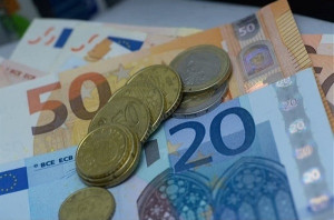 Συντάξεις: Σχέδιο επιδόματος προσωπικής διαφοράς για όσους δεν είδαν αύξηση