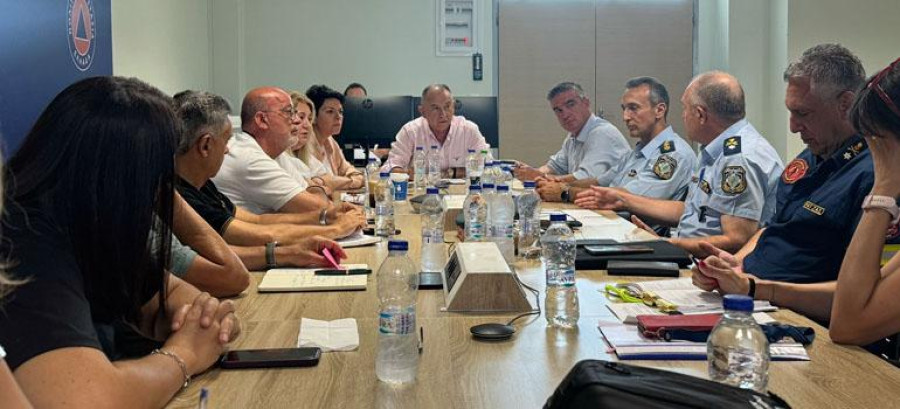 Κέλλας στην Περιφέρεια Θεσσαλίας για την ευλογιά: Πλήρης απαγόρευση μετακινήσεων σε ζώα