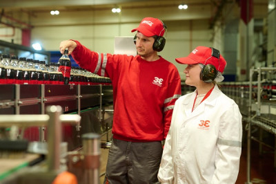 Coca-Cola Τρία Έψιλον: Κορυφαίος εργοδότης στην Ελλάδα και το 2024