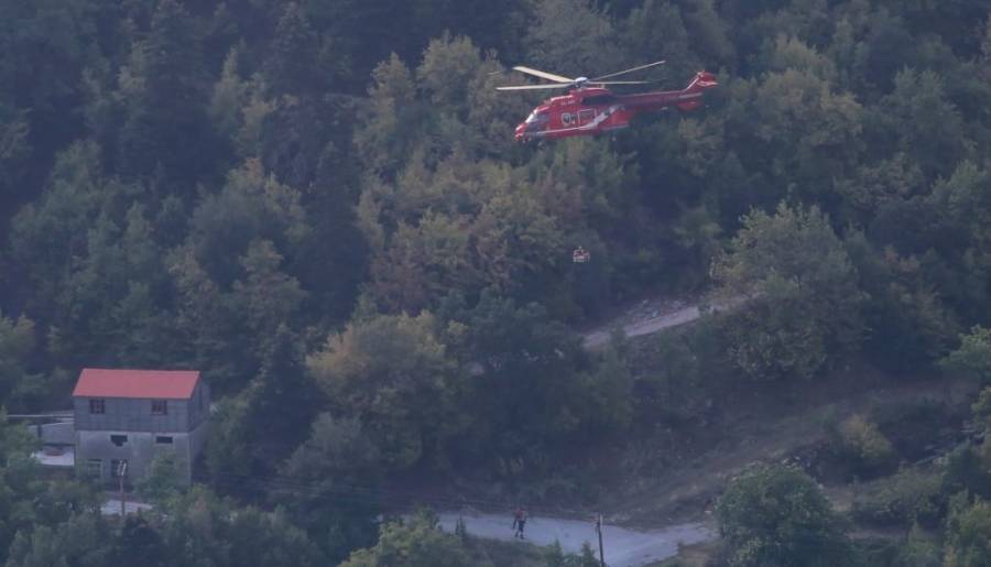 Συγκλονιστικά βίντεο από τις διασώσεις στην Οξυά Καρδίτσας