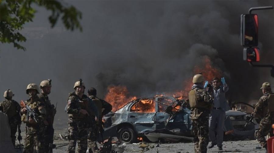 Πέντε νεκροί από επίθεση βομβιστή αυτοκτονίας στο Αφγανιστάν