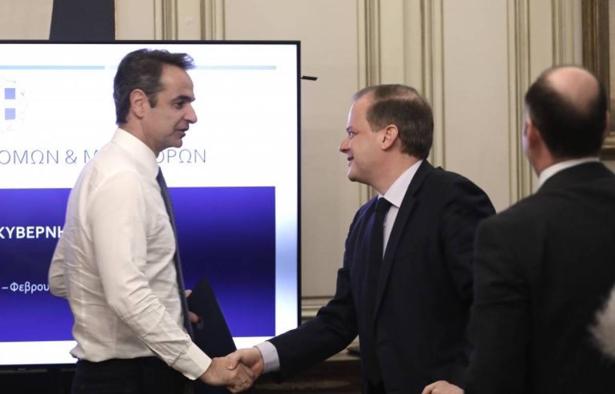 Επί τάπητος τα έργα του 2020 στη συνάντηση Μητσοτάκη-υπ. Υποδομών