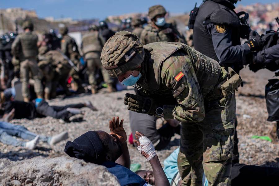 Μαρόκο-Ισπανία: Κολυμπώντας προς μια καλύτερη ζωή στην ΕΕ