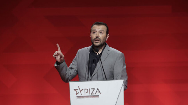Παππάς: Μπορούν αλλά δε θεσπίζουν αφορολόγητο €10.000 για όλους