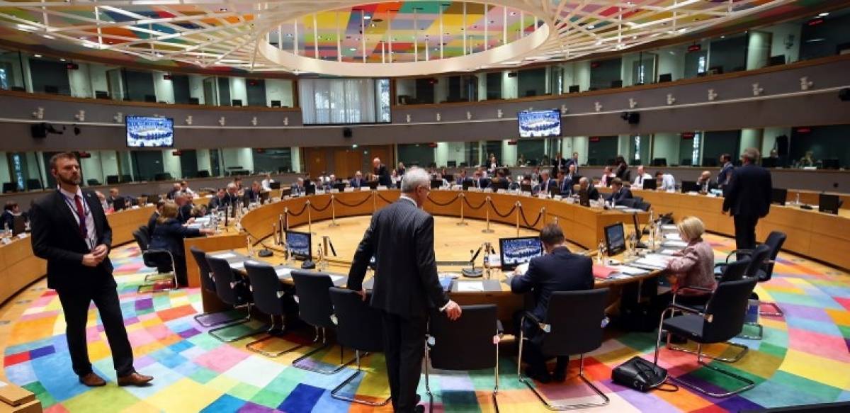 Παραιτήθηκε ο πρόεδρος του EuroWorking Group