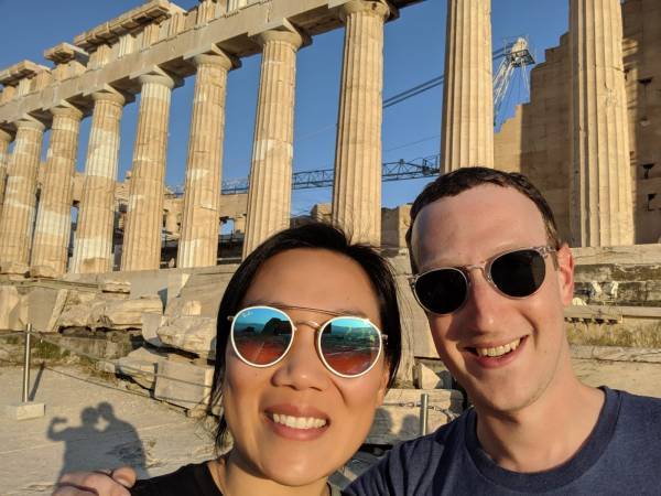 Στην Ελλάδα ο Ζούκερμπεργκ-Selfie στην Ακρόπολη