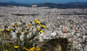 Ανεβαίνει κι άλλο η θερμοκρασία- Αυξημένες συγκεντρώσεις σκόνης στα νότια