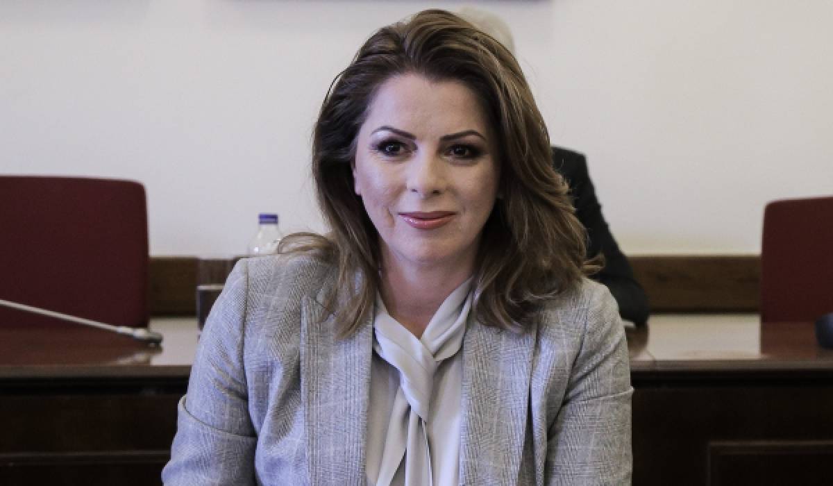 «Φαεινή ιδέα» από βουλευτή της ΝΔ: Πρόστιμα στους οδηγούς στην Αττική Οδό!