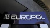 Europol: Τουλάχιστον 6 δισ. αποκόμισαν οι διακινητές μεταναστών