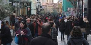 Ρεκόρ 19 ετών στην καταναλωτική εμπιστοσύνη- Οι προσδοκίες των Ελλήνων