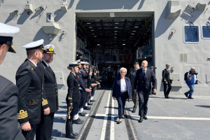 Συνάντηση Δένδια - Βοτρέν: Στο επίκεντρο η ενίσχυση των διμερών αμυντικών σχέσεων Ελλάδας - Γαλλίας