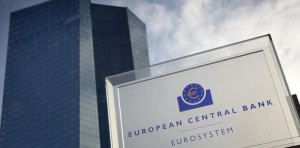 ΕΚΤ: Ενισχύεται η χρηματοπιστωτική ολοκλήρωση στην ευρωζώνη - Υστέρηση στις μετοχές και το επενδυτικό κεφάλαιο