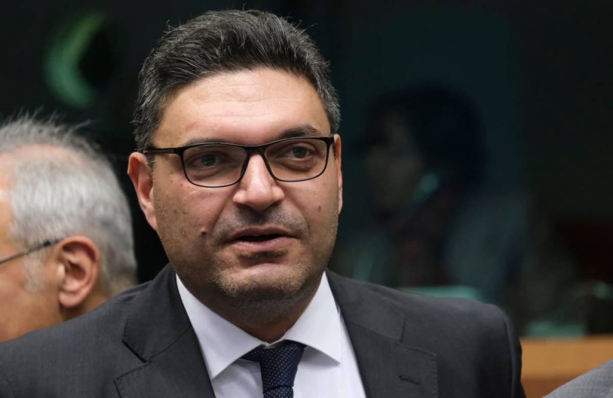 Η Κύπρος σχεδιάζει να λάβει «κορονο-δάνειο» από τον ESM