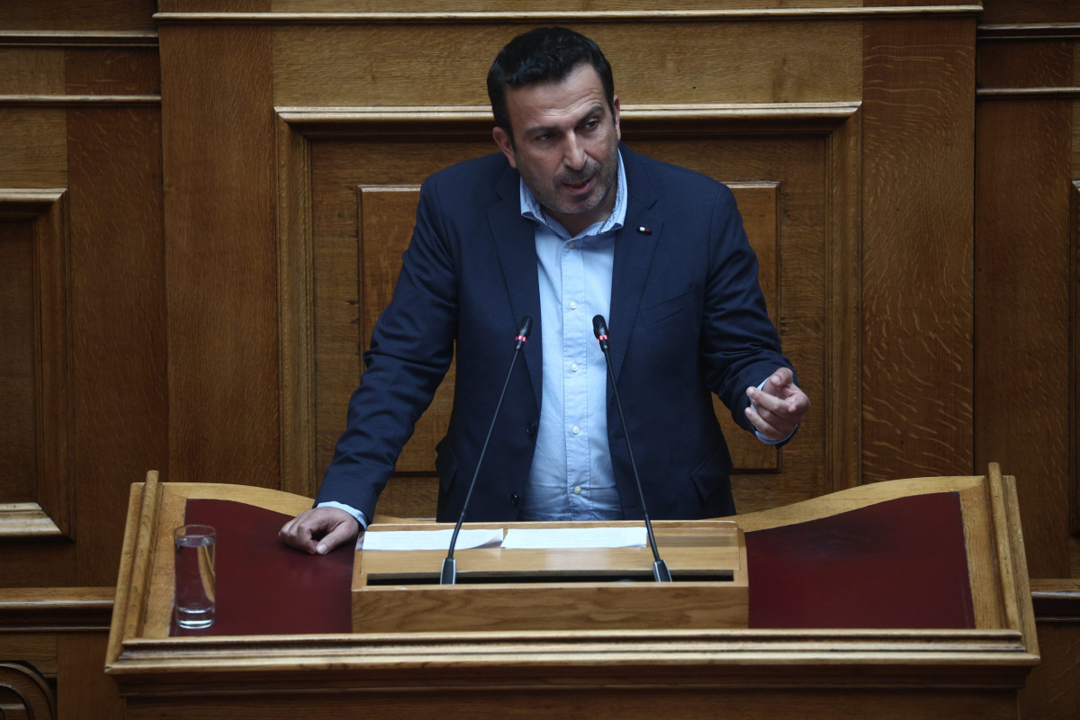 Παραστατίδης: Στα λόγια «μη κερδοσκοπικά», στην πράξη «business»
