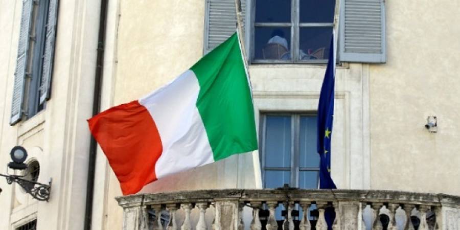 Ιταλία: Γερουσιαστής ιδρύει κόμμα με στόχο την έξοδο από ΕΕ