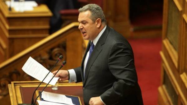Επεξεργάζεται τη διάλυση της Κ.Ο. των ΑΝΕΛ ο Καμμένος