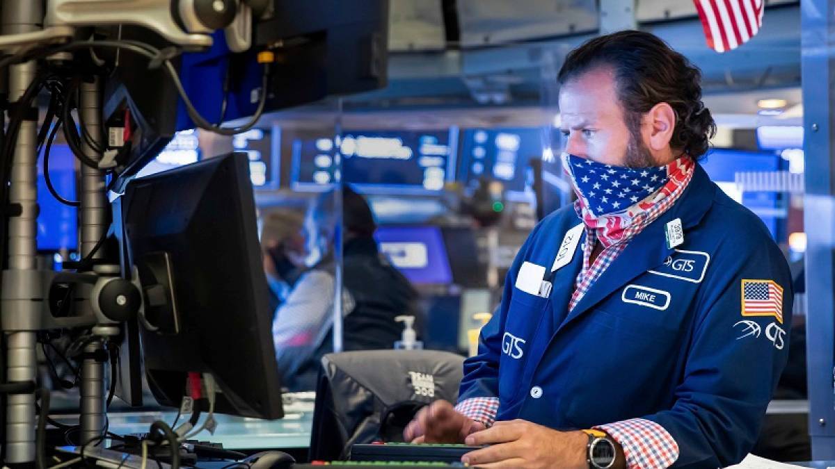 Wall: «Εκρηκτική» αντίδραση του Nasdaq-Ράλι ο χρυσός