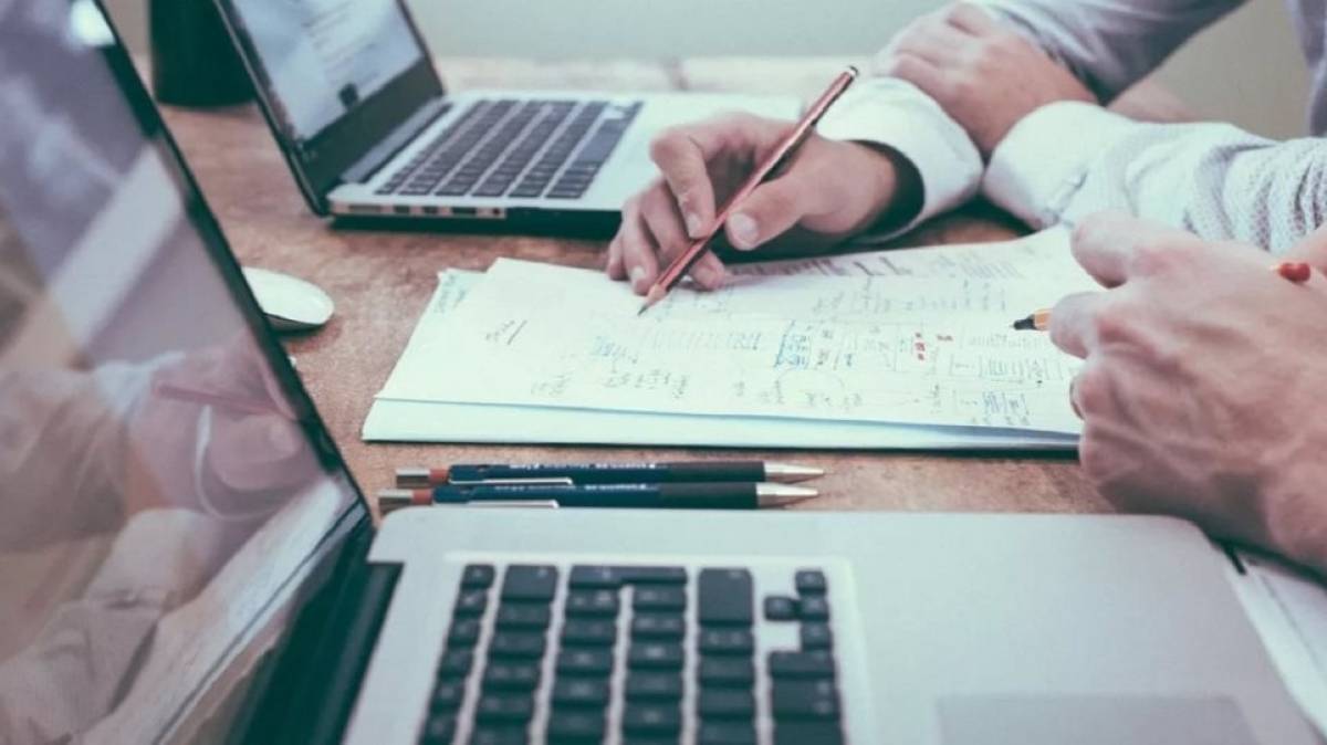 Έρευνα: Το 40% των επιχειρήσεων σχεδιάζουν επενδύσεις στην τηλεργασία