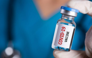 FDA: Ενέκρινε τα εμβόλια Pfizer και Moderna για μικρότερα παιδιά