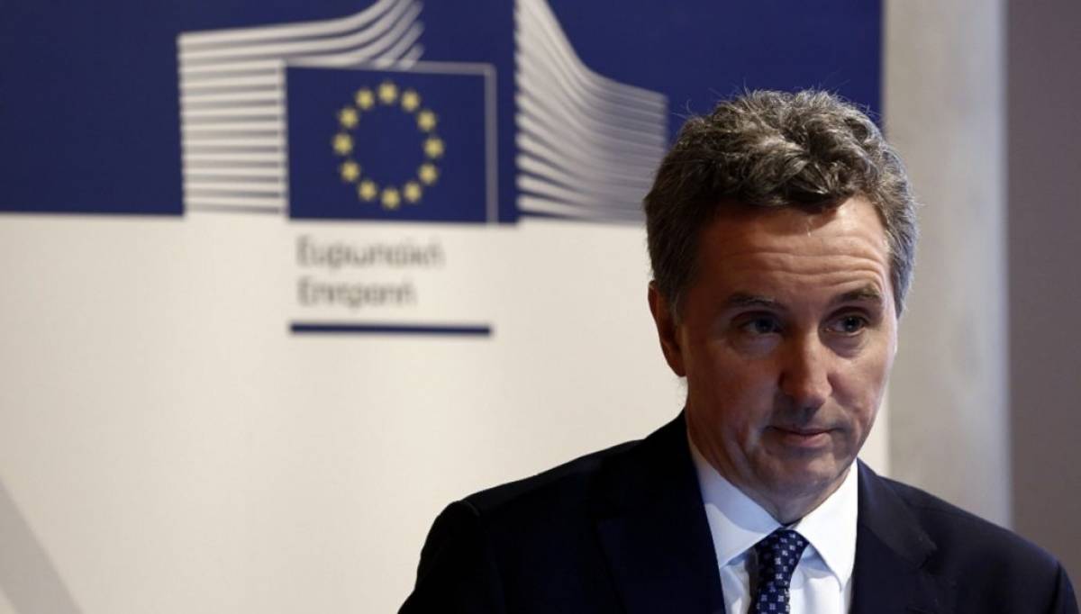 Κοστέλο: Η Ελλάδα να εκτελέσει το πρόγραμμα δημοσίων επενδύσεων