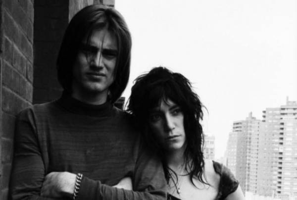 Η Patti Smith θυμάται τον παράνομο εραστή της...