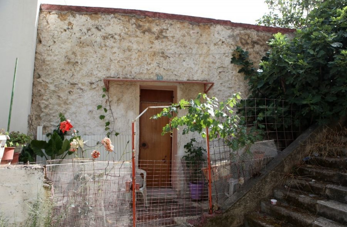 Βρέθηκε νεκρή 62χρονη στου Γκύζη- Αναζητείται ο σύζυγός της