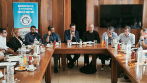 Συνάντηση ΕΣΠ με το Δήμαρχο Πειραιά: Στο επίκεντρο η αγορά και η αναπτυξιακή προοπτική της πόλης
