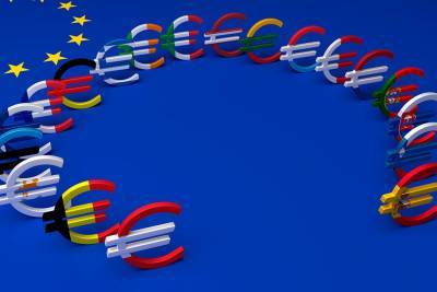 Κομισιόν: Επιβράδυνση της ανάπτυξης στην Ευρωζώνη