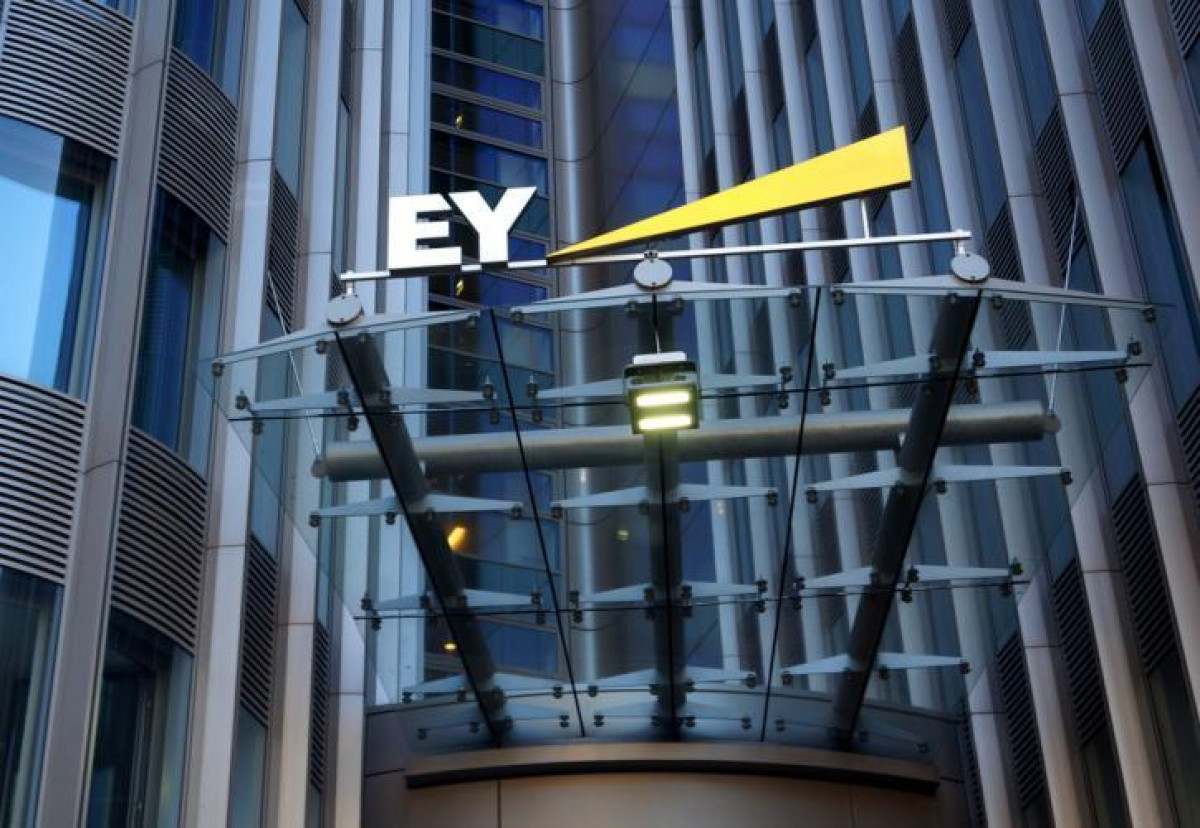 EY: Αυξάνονται οι επενδύσεις των επιχειρήσεων στην τεχνολογία
