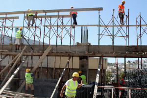 ΕΛΣΤΑΤ: Μείωση 10,8% στον αριθμό των οικοδομικών αδειών τον Απρίλιο