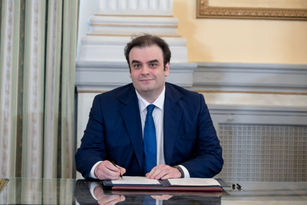 Πιερρακάκης: Η ένταξη της Βουλγαρίας στη ευρωζώνη ενισχύει το κοινό νόμισμα