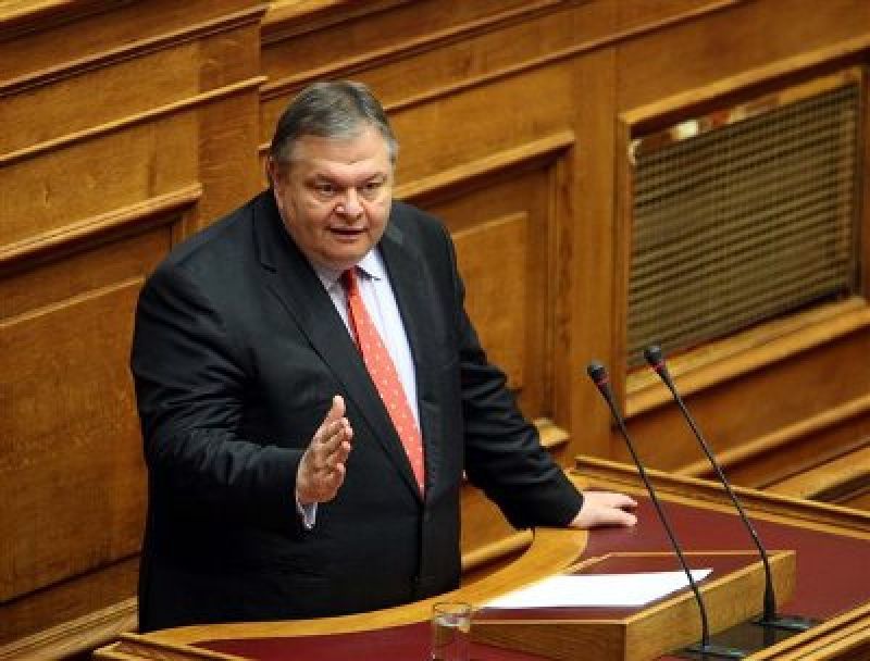 Βενιζέλος: Εκκρεμεί η συμμετοχή του ευρωπαικού δημόσιου τομέα στη διάσωση της Ελλάδας
