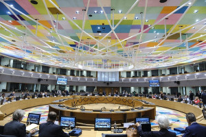 Το Eurogroup «σφράγισε» τη σταδιακή μείωση των κρατικών δαπανών