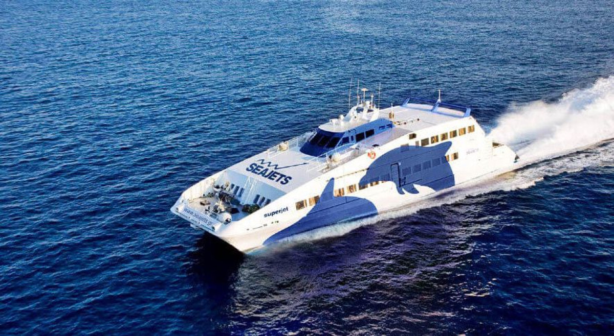 Seajets: Τι λέει η εταιρεία για το εργατικό ατύχημα και τον τραυματισμό ναυτεργάτη