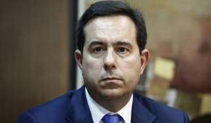 Μηταράκης: Με μεταπτυχιακό 23 από τους 32 διοικητές μεταναστευτικών δομών