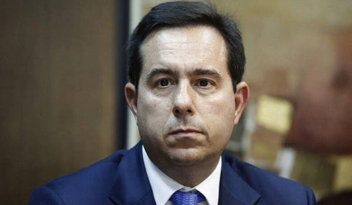 Μηταράκης: Με μεταπτυχιακό 23 από τους 32 διοικητές μεταναστευτικών δομών