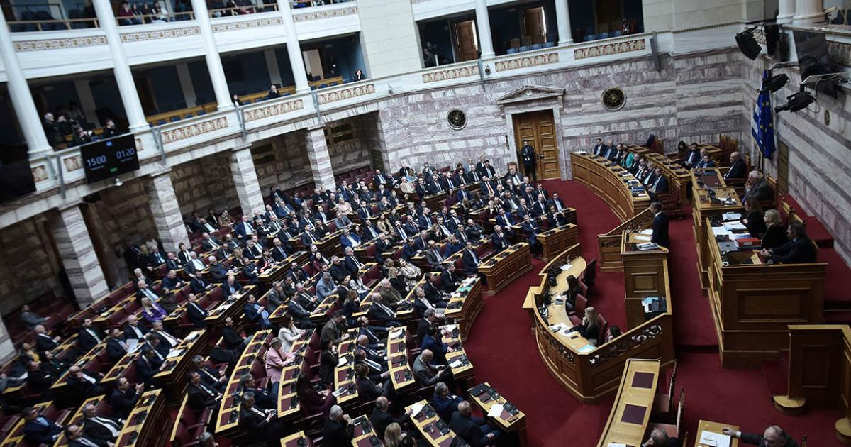 Στην Ολομέλεια της Βουλής το νομοσχέδιο για την προστασία έργων τέχνης και συλλεκτικών αντικειμένων