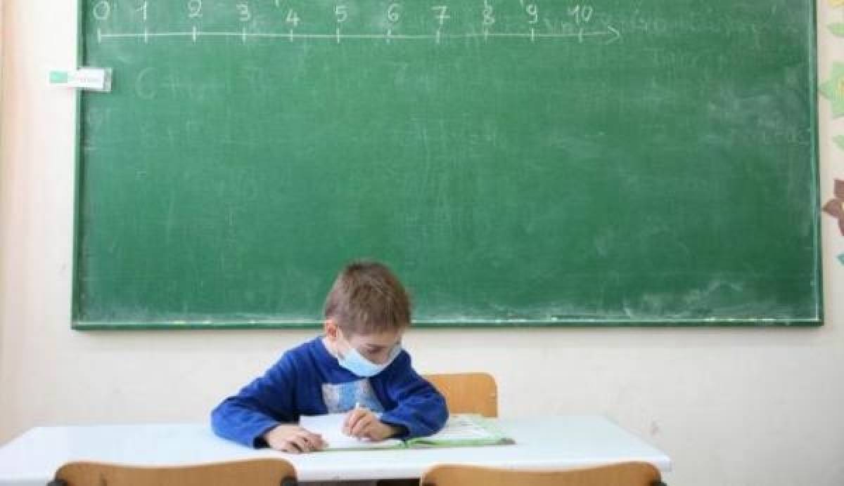 Κοτανίδου: Στο «τραπέζι» η πρόταση για υποχρεωτικές μάσκες στα σχολεία