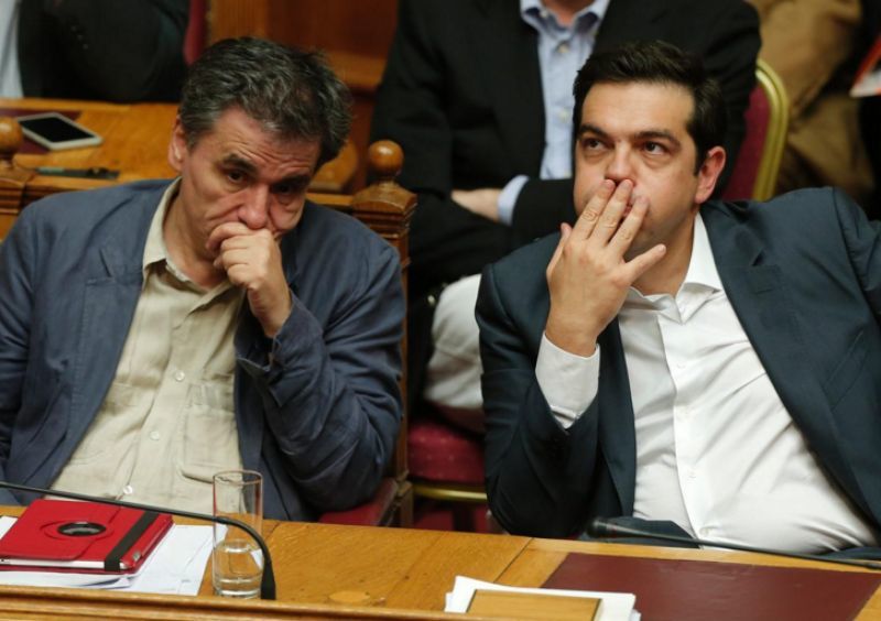 "Ζάλη" στην κυβέρνηση φέρνει το κρασί