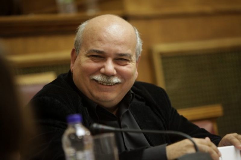 "Παράθυρο" Βούτση για συνεργασία με ΠΑΣΟΚ- Ποτάμι