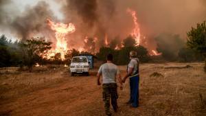 Πυρκαγιά στα Βίλια: Έκτακτες κυκλοφοριακές ρυθμίσεις-Οι δρόμοι που κλείνουν