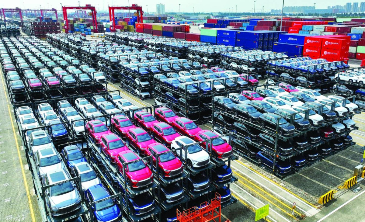 ΕΕ-Κίνα ξεκινούν συνομιλίες για τους δασμούς στα ηλεκτρικά οχήματα