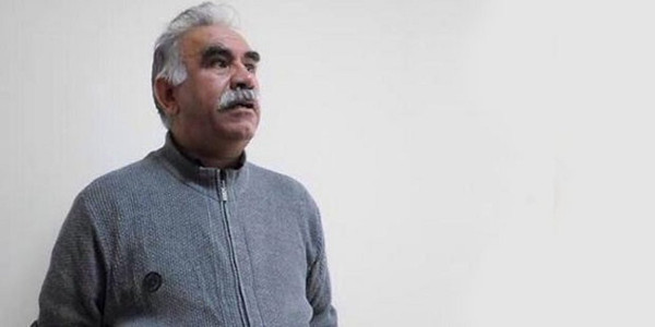 Μήνυμα Οτσαλάν «χαιρετίζει» τη διάλυση του PKK